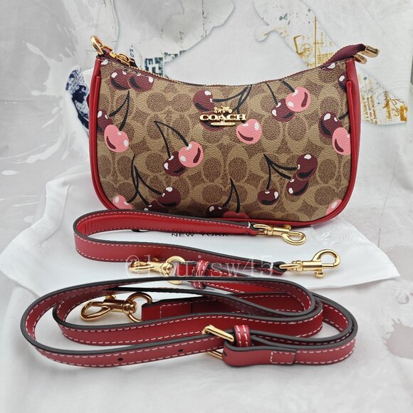 Teri Shoulder Bag In Signature Canvas With Cherry Print - Picture 1 of 11